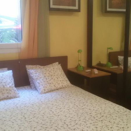 Quiet Apartment In Plaka Афіни Екстер'єр фото