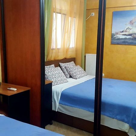 Quiet Apartment In Plaka Афіни Екстер'єр фото