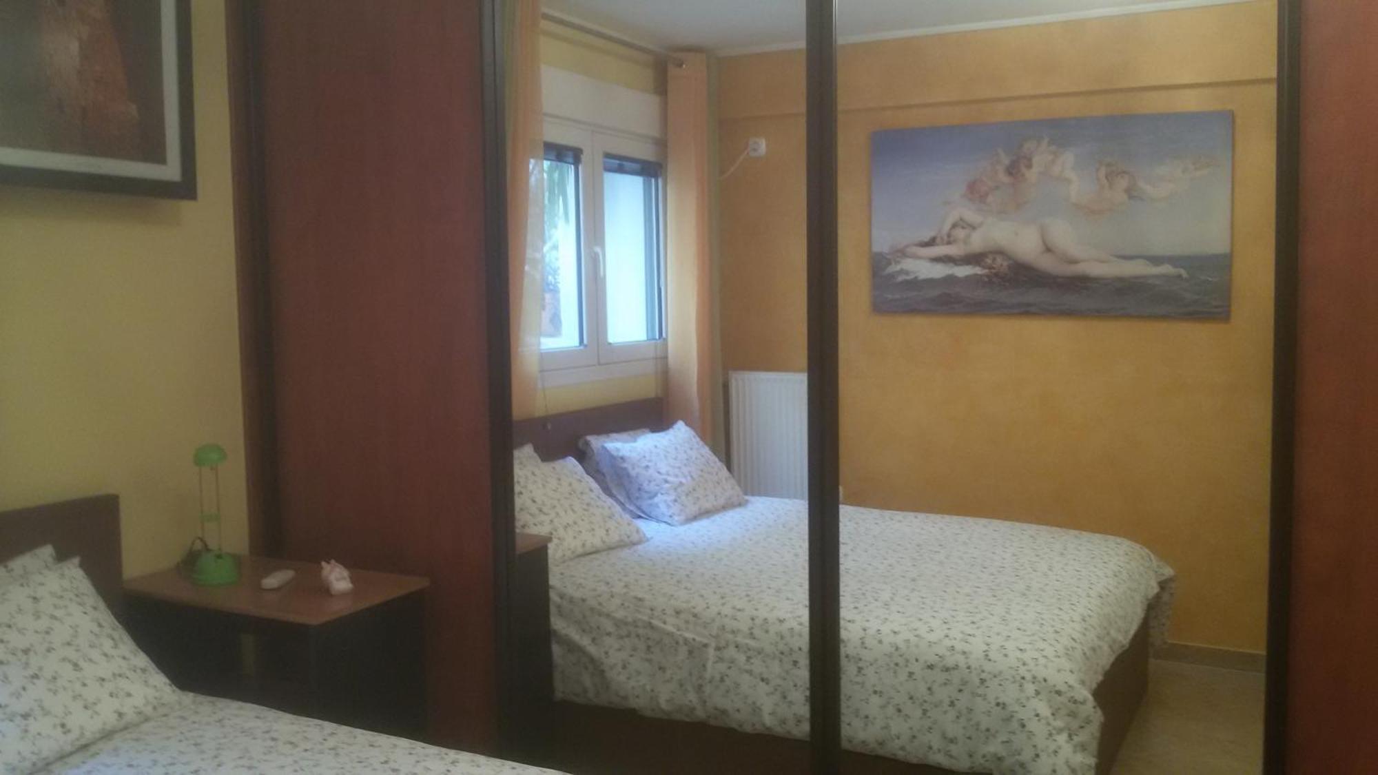 Quiet Apartment In Plaka Афіни Екстер'єр фото